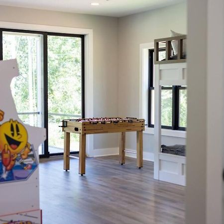 New Home, Dock, Kayaks, Game Room, Water Views Winchester Eksteriør billede